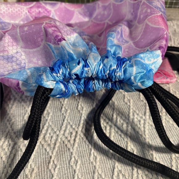 Drawstring Backpack Beach Swim Bag for Kids Draw String Mermaid Cinch Bag. - Picture 4 of 5